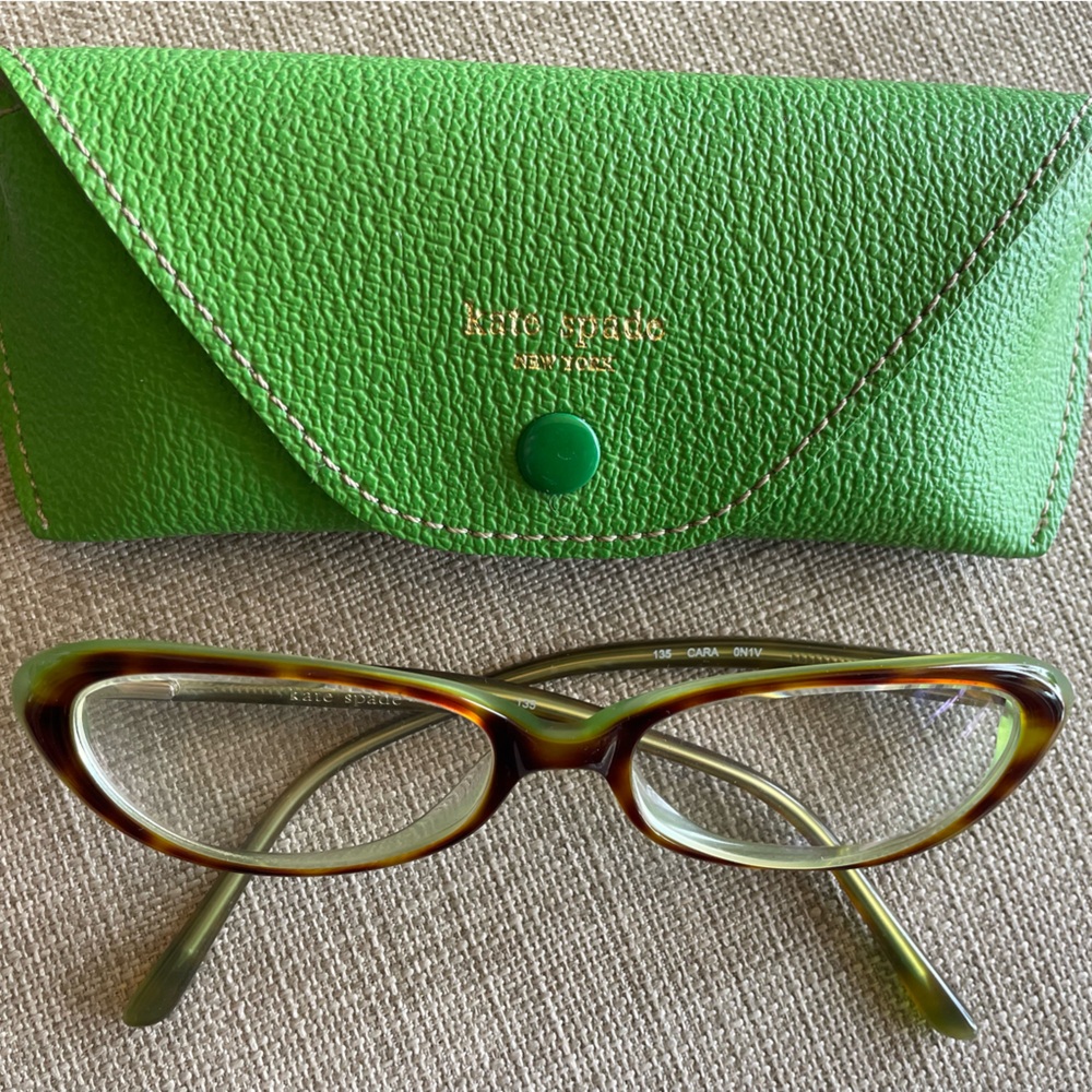 Kate Spade New York glasses. Green tortoise shell with original case.